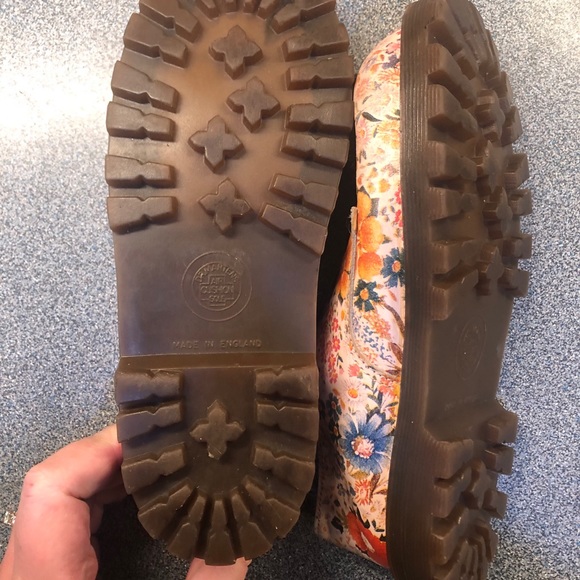 Vintage floral dr marten loafers. - Picture 6 of 13